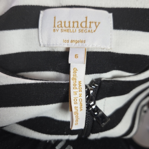 Laundry By Shelli Segal Black and White Striped Zippered Cardigan Ans Red Trim 6 - Picture 5 of 5